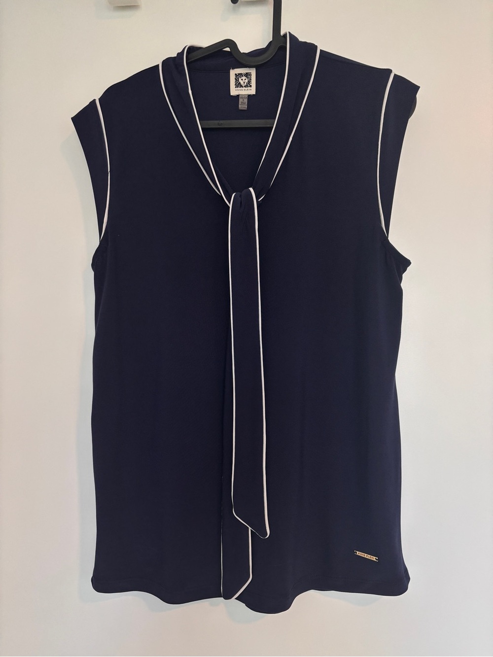 Anne Klein Dark Blue Sleeveless Top